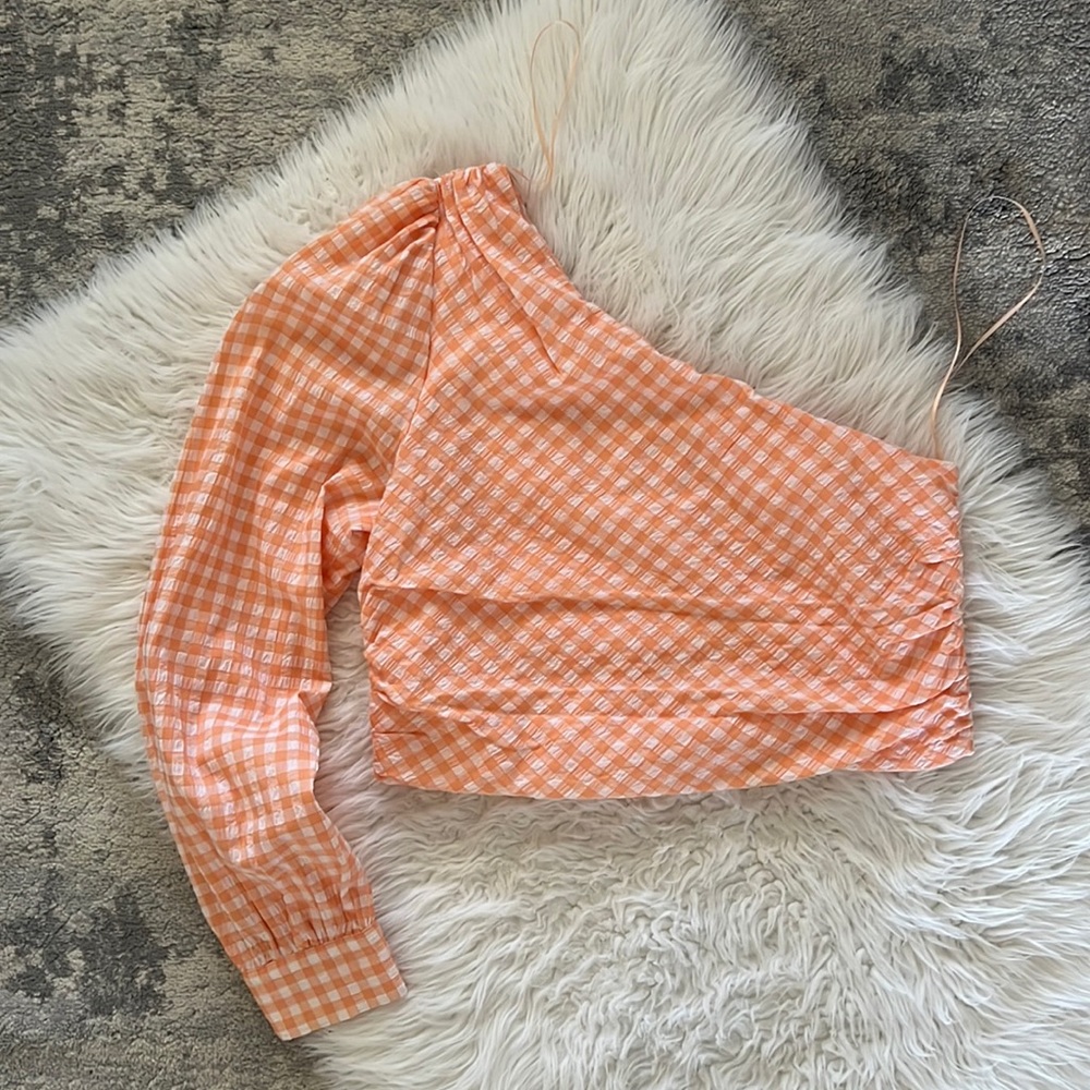 Elodie one shoulder cropped top